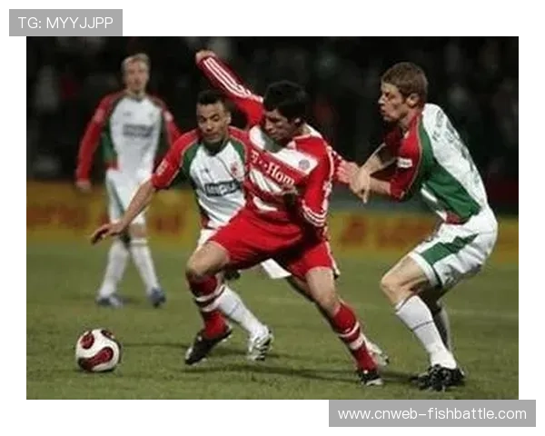 奥格斯堡临时教练组：保级战意激发球队逆转斗志